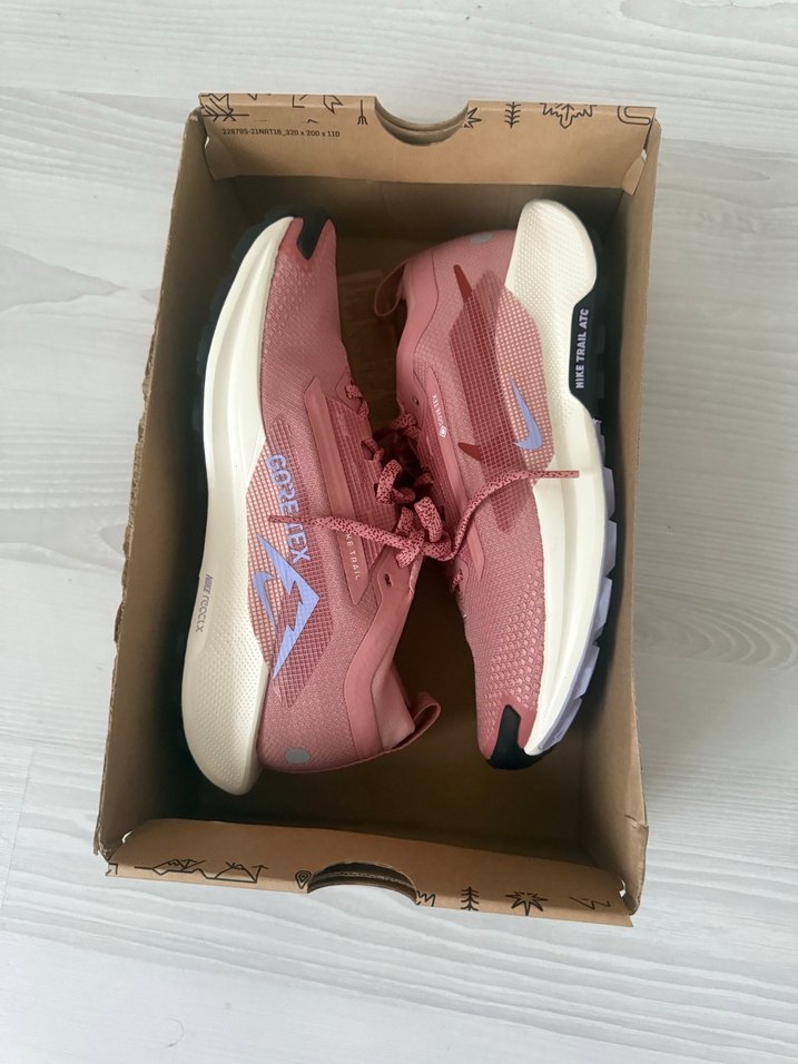 Nike gore tex su geçirmez (40) - Görsel 5