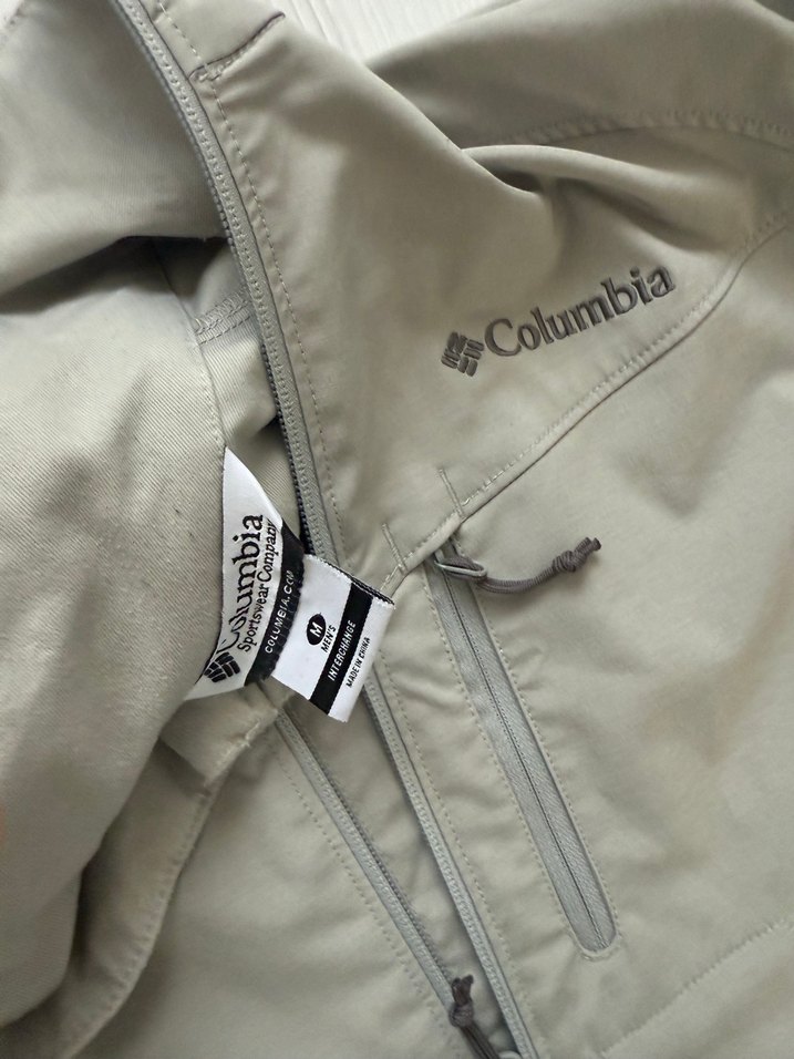 Columbia Gri Fermuarlı Erkek Yağmurluk - Görsel 2