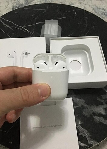 Apple airpods