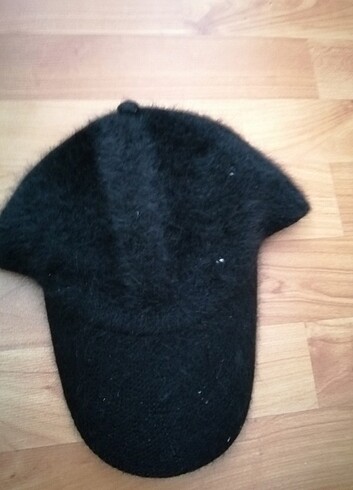 Zara Peluş şapka