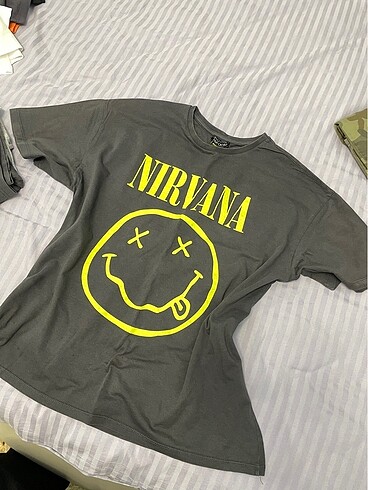 NIRVANA çift tarafı da baskılı tişört