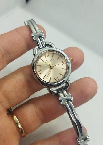 Bej Klasik Kadın Kol Saati - Görsel 2