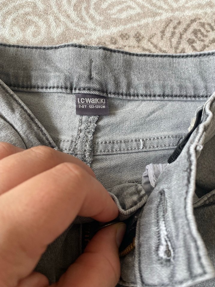 Gri Erkek Çocuk Nakışlı Salaş Kot Pantolon - Görsel 2