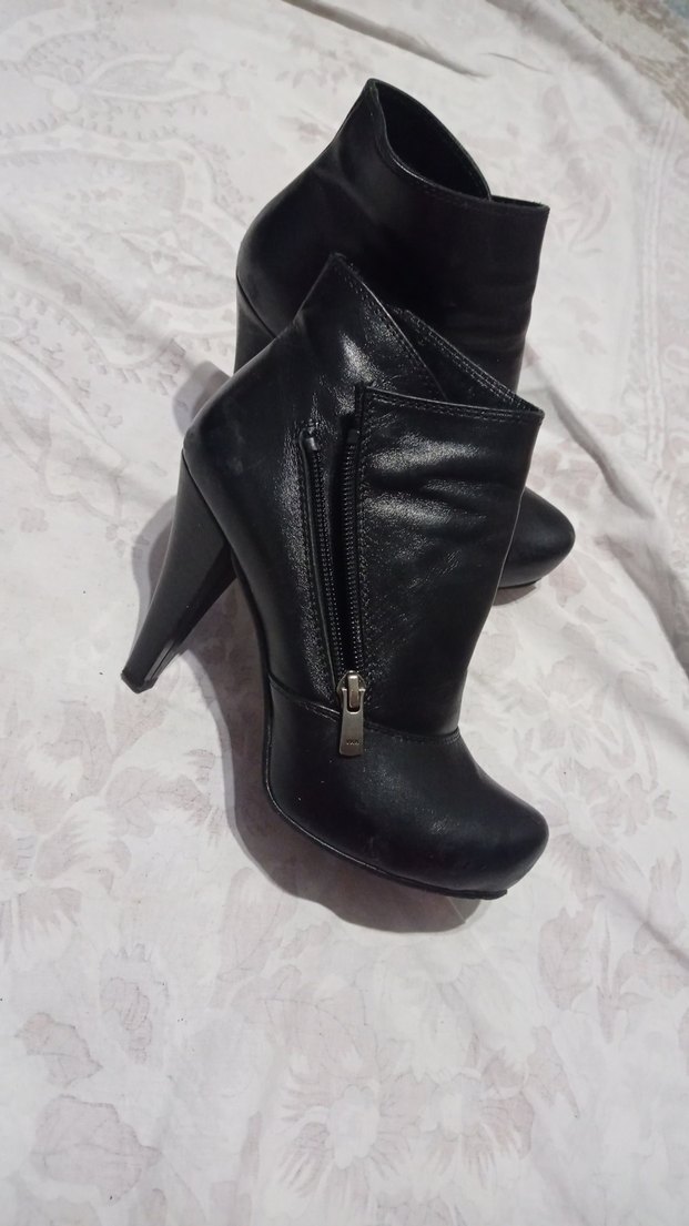 Siyah Deri Stiletto Topuklu Kadın Bot - Görsel 2