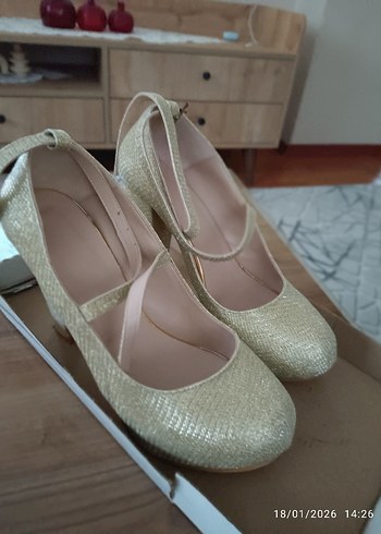 Bej Simli Modern Klasik Topuklu Kadın Ayakkabı - Görsel 3