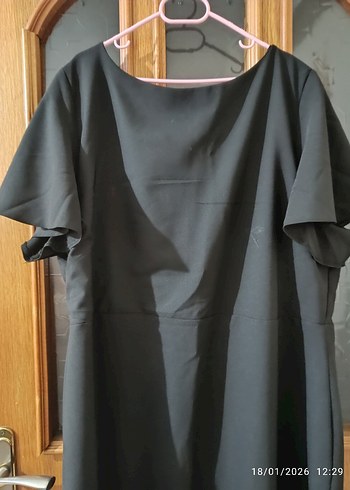 Siyah Uzun Kollu Fırfırlı Kalem Elbise - Görsel 2