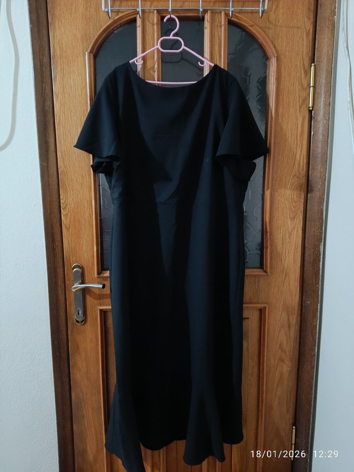 Siyah Uzun Kollu Fırfırlı Kalem Elbise - Görsel 3