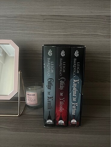 grisha verse gölge ve kemik leigh bardugo seri