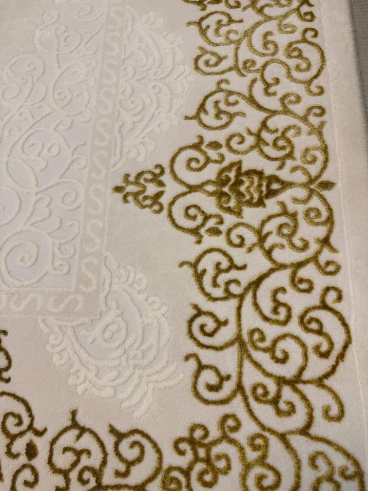 Beyaz Klasik Desenli Salon Halısı - Görsel 2