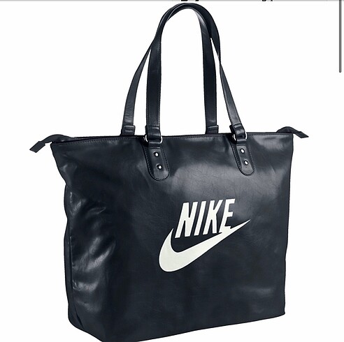 Nike çanta