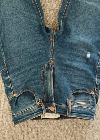 Stradivarius Kadın Mavi Dar Kesim Midi Kot Pantolon