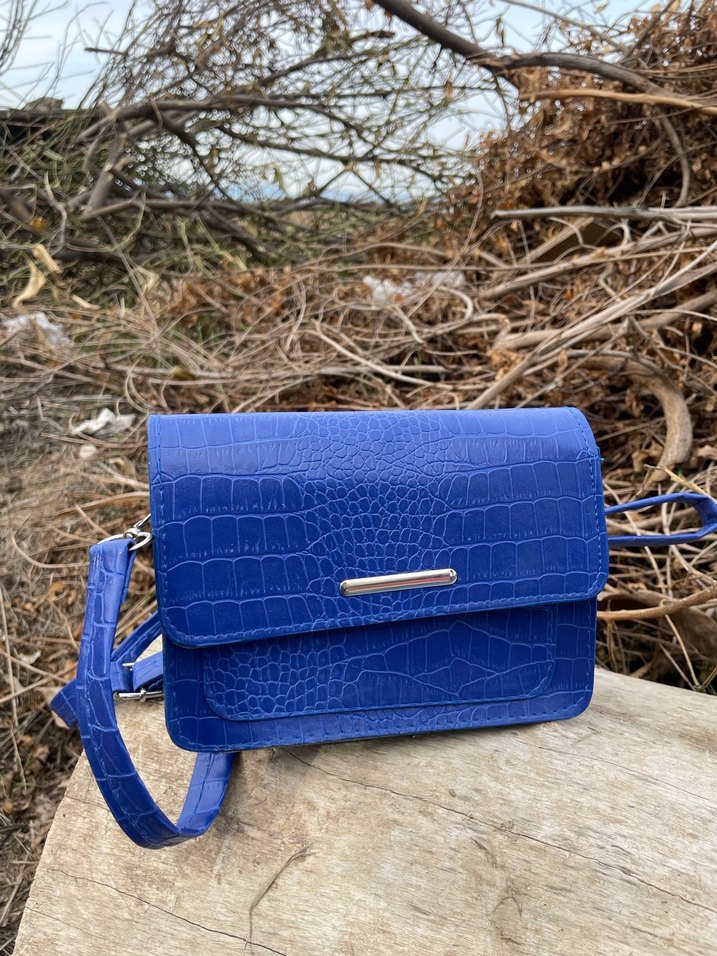 Kırmızı Deri Kadın Çanta - Görsel 2