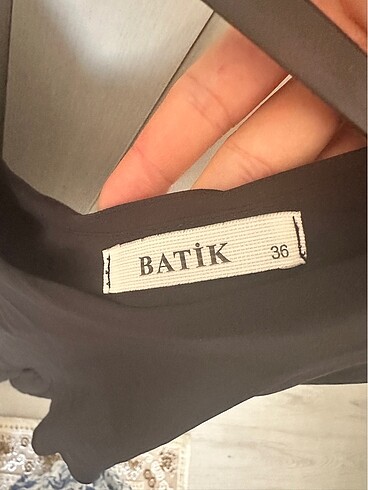 xs Beden Batik Elbise