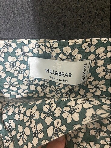 Pull and Bear pull and bear cicekli mini etek