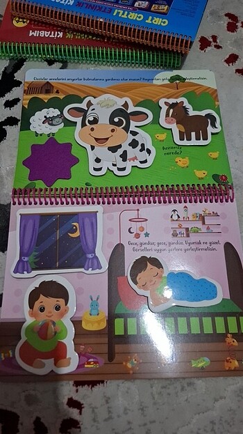  Beden Renk Yükselen zeka cırt cırtlı keçeli 9-18 ay kitap 