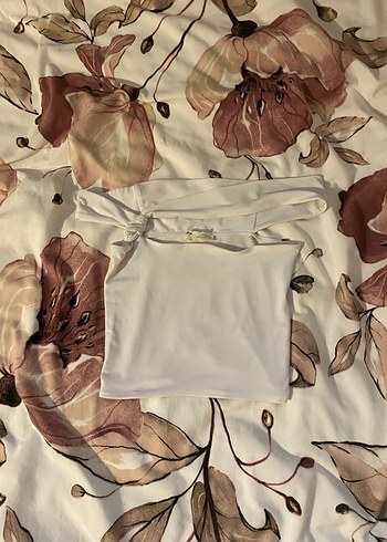 Beyaz Straplez Mini Crop Top