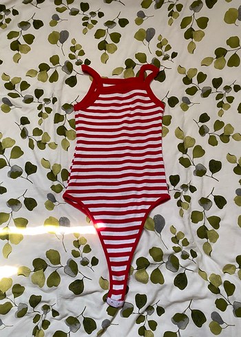 xs Beden kırmızı Renk Kırmızı Çizgili Body