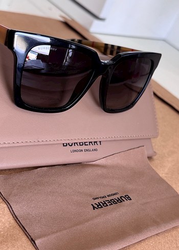 Beden Burberry Kadın Güneş Gözlüğü