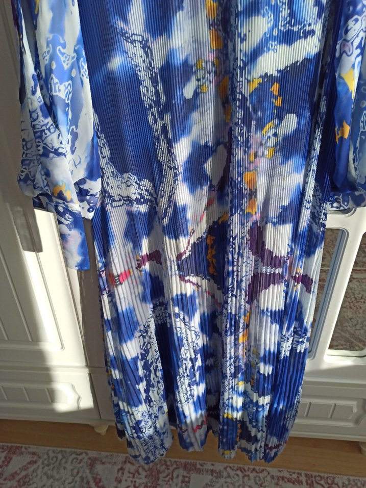 Mavi Piliseli Uzun Elbise - Görsel 3