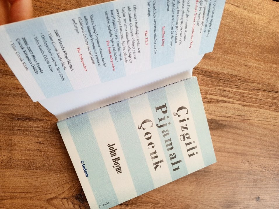 Çizgili Pijamalı Çocuk - John Boyne - Görsel 3