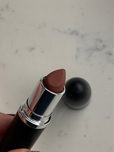  Beden kahverengi Renk MAC RUJ MACXIMAL SİLKY MATTE LİPSTİCK WHİRL 626