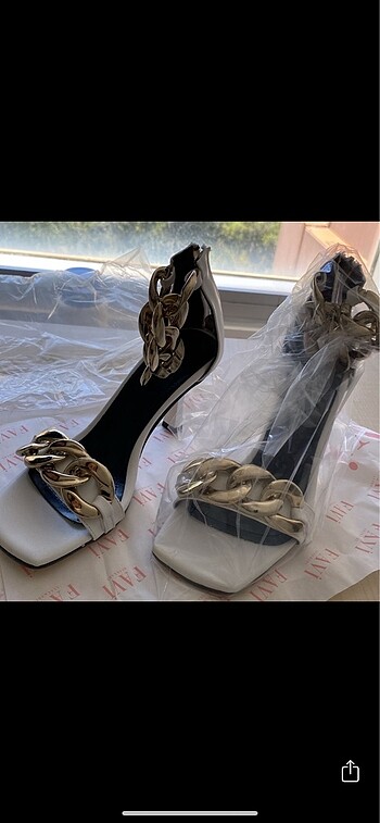 Stiletto Şık Ayakkabı