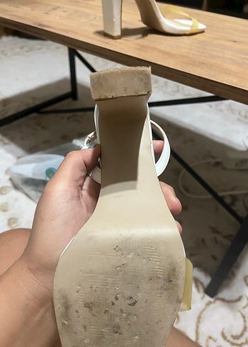 Diğer Beyaz Stiletto Topuklu Kadın Abiye Ayakkabı