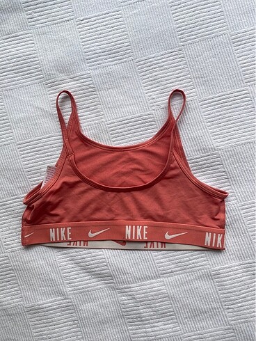 Nike Nike üst