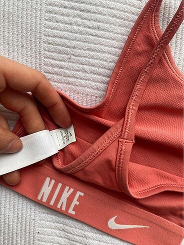 m Beden Nike üst
