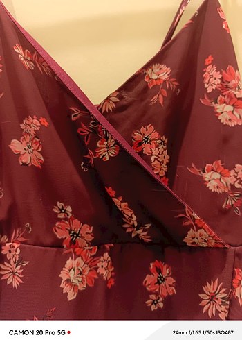 Bordo V Yaka Fırfırlı Midi Elbise - Görsel 3