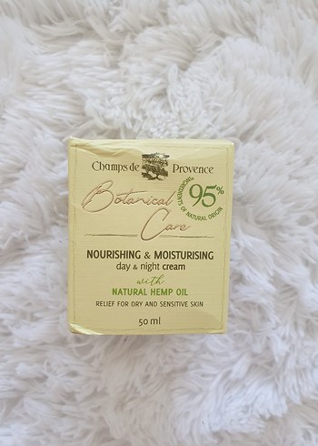 Champs de Provence Doğal Kenevirli Vücut Kremi 50ml
