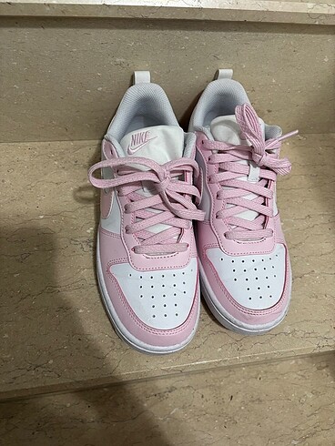 Nike court borough pembe ayakkabı