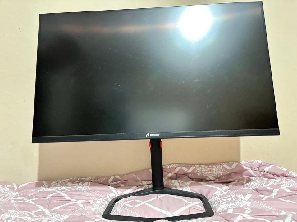 Siyah Renkli Monitör - Görsel 2