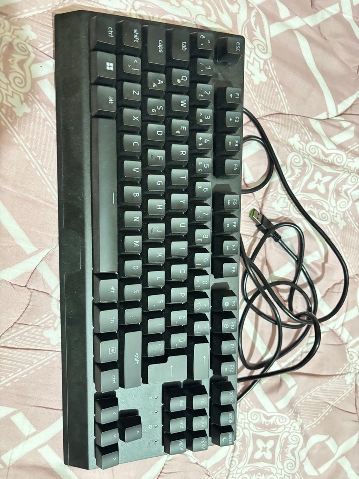 Çok Renkli RGB Işıklı Gaming Klavye - Görsel 3