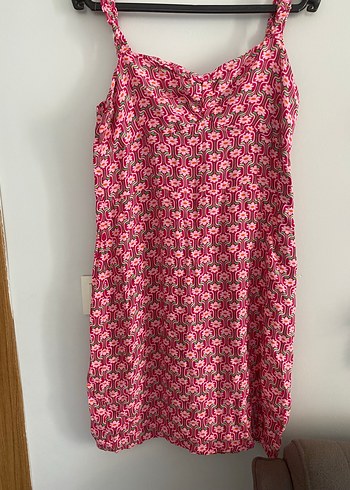 Pembe Desenli Midi Elbise