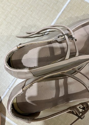 Zara Bej Tokalı Topuklu Kadın ayakkabı