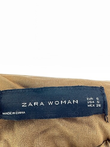 s Beden çeşitli Renk Zara Trenchcoat %70 İndirimli.