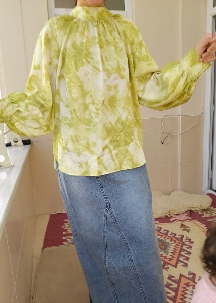 #tesettür #bluz #gömlek #saten #yağyeşili #mezuniyet - Görsel 2