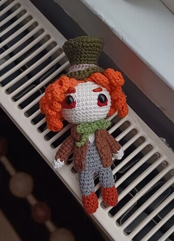 Mad hatter örgü figür