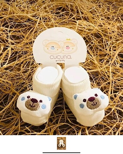 6 Ay Beden Çıngıraklı oyuncaklı ayıcık bebek çorap