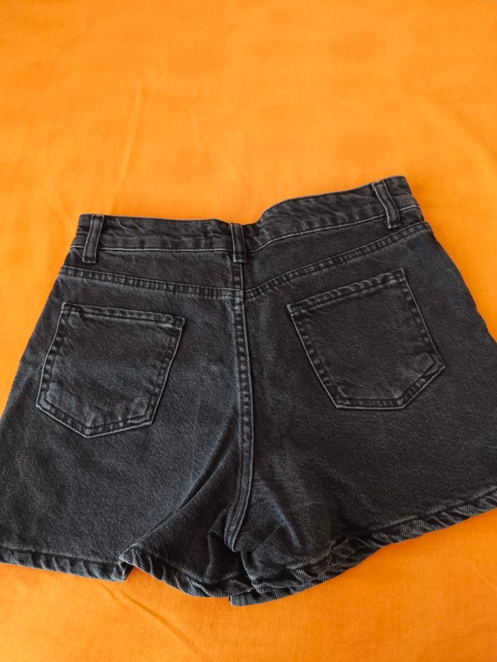 Düğmeli Siyah Kot Mini Etek - Görsel 3