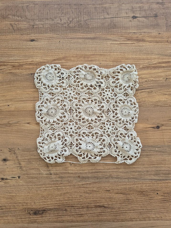 Tığ İşi El Emeği Dantel Kırlent Kılıfı - Görsel 2