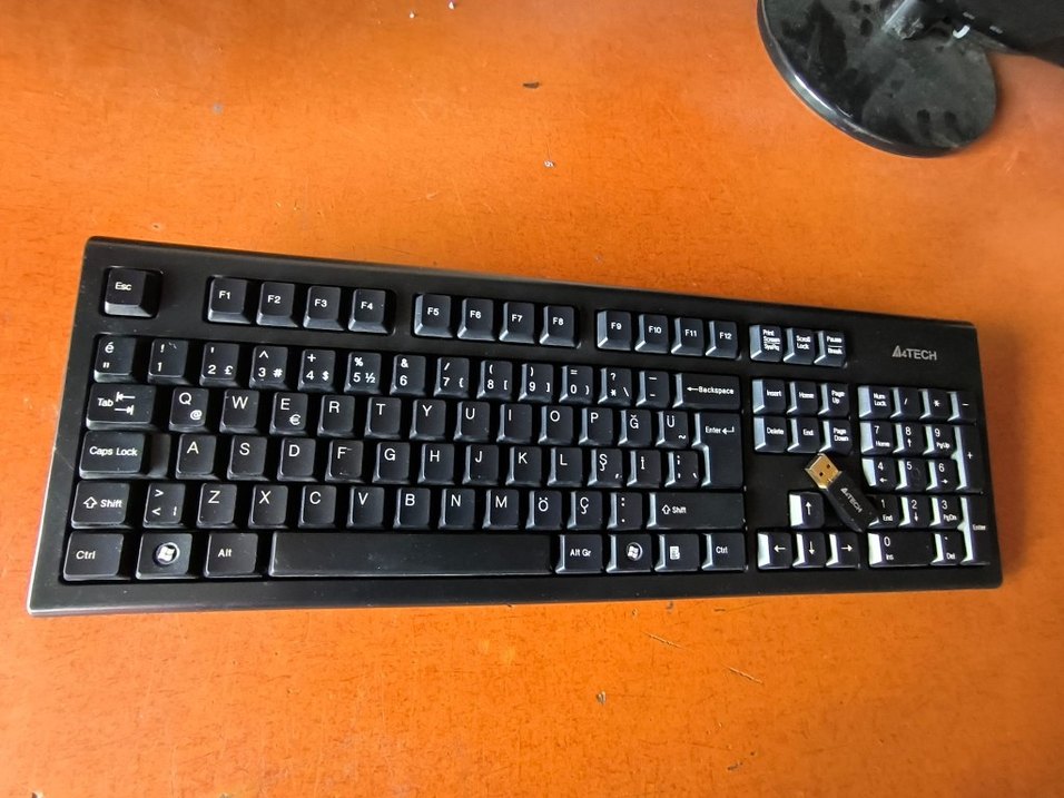 A4 Tech GK-85 Kablosuz Q Klavye - Görsel 3