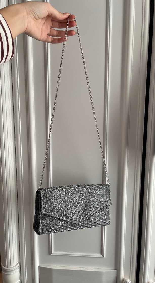 Gri Kadın Kemerli Clutch Çanta - Görsel 4