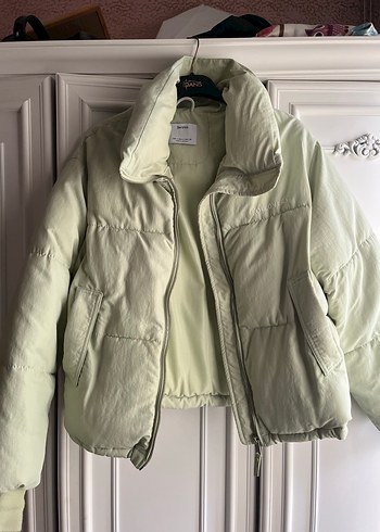 Yeşil Yüksek Yakalı Fermuarlı Kadın Mont - Görsel 2