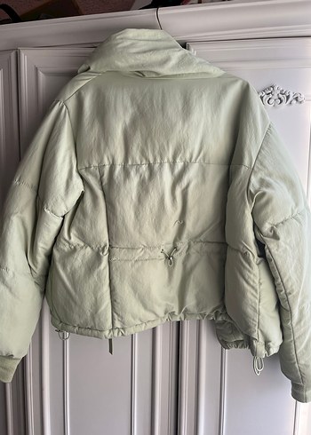 Yeşil Yüksek Yakalı Fermuarlı Kadın Mont - Görsel 4