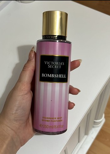 Victoria's Secret Bombshell Kadın Parfümü 250 ml - Görsel 2