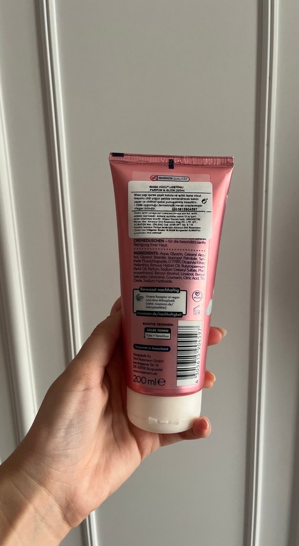 Isana Parfüm ve Glow Vücut Losyonu 250 ml - Görsel 2