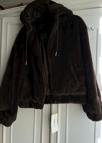 Kahverengi Kapüşonlu Kadın Peluş Ceket - Görsel 2