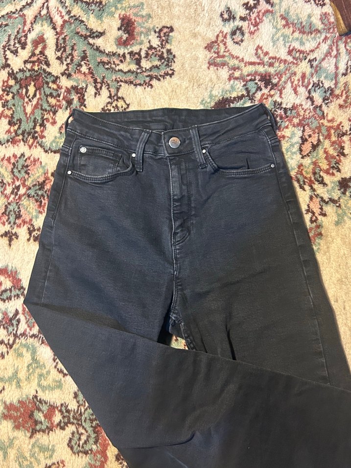 Şık Siyah Denim Jean Pantolon — görsel 3/5